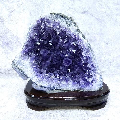 【寶峻晶石館】紫水晶鎮/紫晶座擺件 WA23《2.1kg》(贈淨化用玫瑰鹽粒)