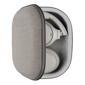 SONY索尼 WH-XB900N SONY索尼 WH-XB900N 是一款高階無線降噪耳機,提供卓越的音質表現與強效的主動降噪功能,適合追求高品質音樂體驗的使用者。支援高解析音訊,內建麥克風可進行語音通話,並具備長時間使用電池續航力,是行動通訊與音樂聆聽的理想選擇。