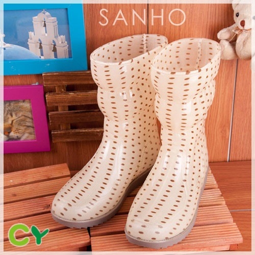 【Sanho雨鞋】流行花漾半筒雨鞋／米黃色－網