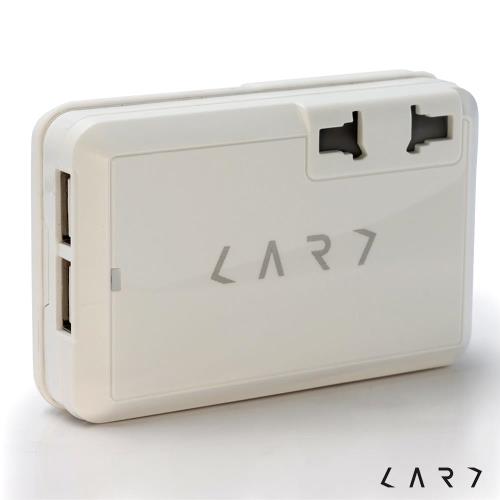 【CARD】CA2-W USB 全球旅行充電萬國轉換插座 (白)
