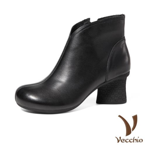 【Vecchio】真皮頭層牛皮簡約俐落純色舒適寬楦美腿粗跟短靴 黑