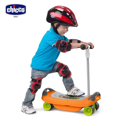 chicco-體能運動三合一滑板玩具