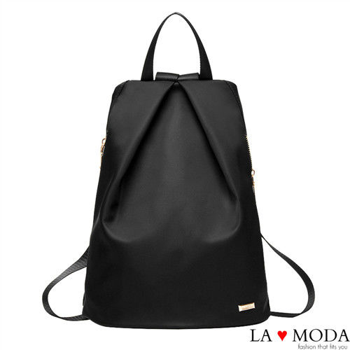 La Moda 無負擔輕量化防潑水面料三角尼龍大容量後背包 (黑)