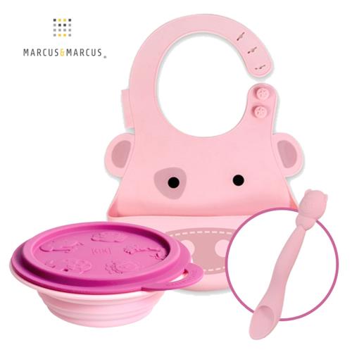 【MARCUS&MARCUS】小寶貝外出用餐組(立體圍兜+餵食湯匙+膠摺疊碗)-小豬