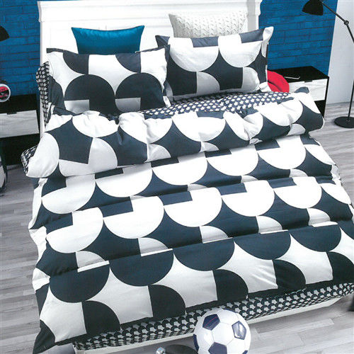 【R.Q.POLO】新絲柔系列-黑色空間 單人床包薄被套三件組3.5X6.2尺