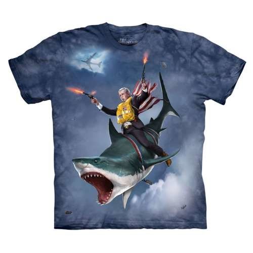【摩達客】(預購)美國進口The Mountain 救援鯊魚 純棉環保短袖T恤