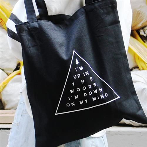 【SEIO】帆布包 禮物 歐美經典SEIO 黑色設計環保帆布包 簡約黑色 三角形 交換禮物 手拿 肩背包