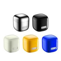 yoose有色 MINI yoose 有色 MINI CUBE 電動剃鬚刀,輕巧 MINI 尺寸僅 146g,充電式設計,單刀頭精準剃鬚,適合日常個人衛生。提供銀、黑、藍、黃、白多色選擇,機身防潑水,中國原產,附保證書,享 1 年保固。BSMI 免驗,國際電壓無需擔心,方便攜帶外出使用。