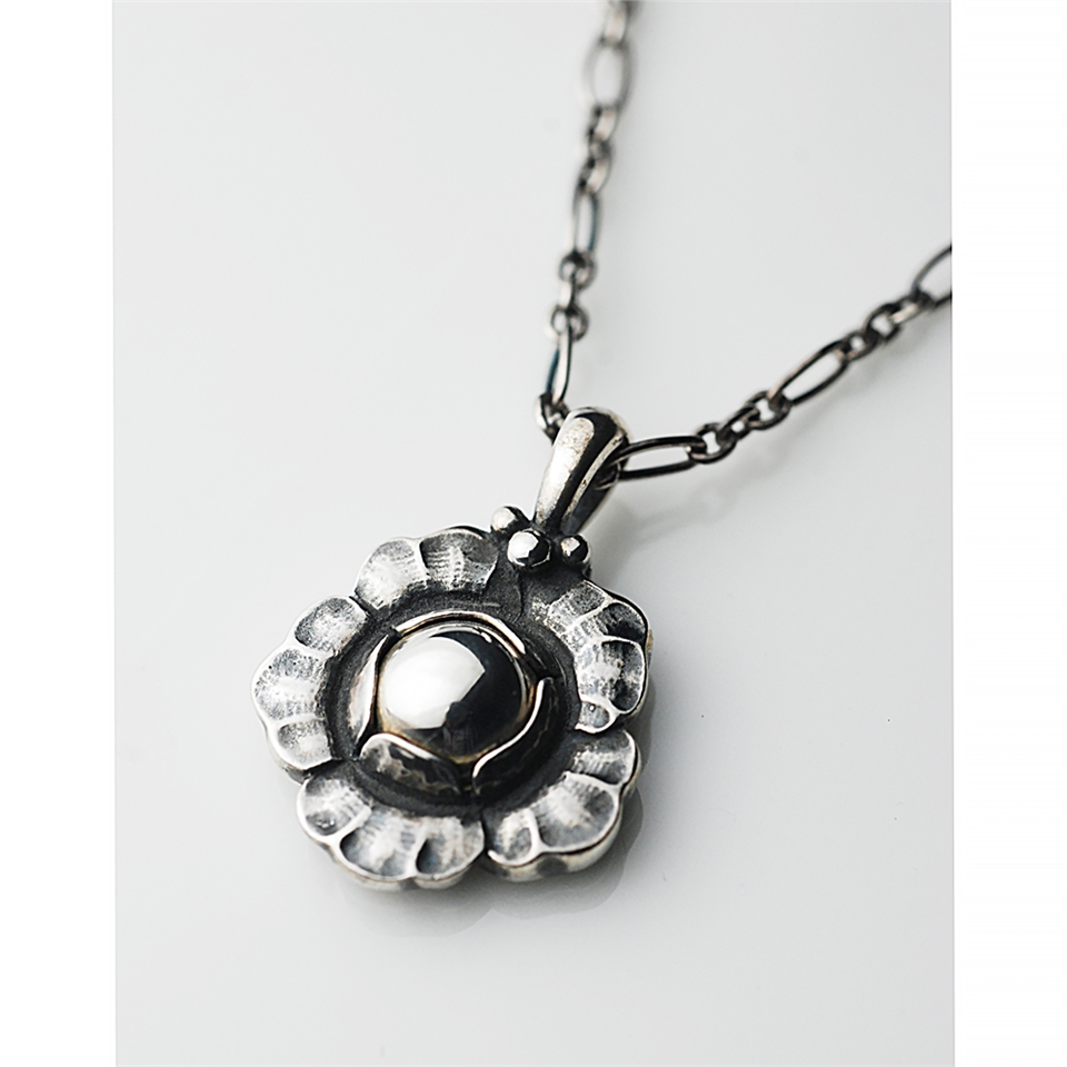 純銀 文鎮 Georg Jensen 2008年度銀石項鍊| 項鍊| Yahoo購物中心