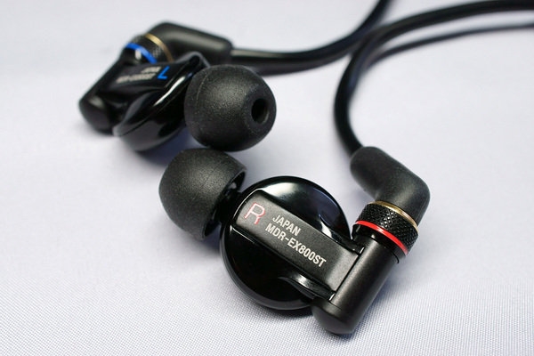日本直進SONY MDR-EX800ST 監聽式耳機專為錄音室專業人士研發|會員獨享
