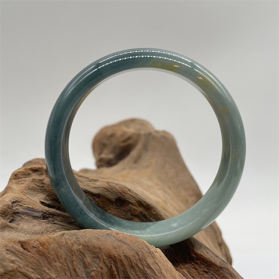 肌容雪】天然緬甸A貨冰藍半山半水翡翠特色手鐲編號309 (鐲寬57.2mm