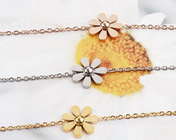 东莞市千彩五号 金金制品有限公司