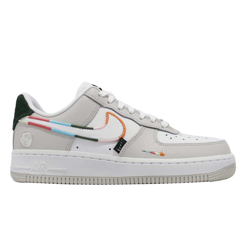 Nike 休閒鞋Wmns Air Force 1 07 SE 女鞋白灰花卉刺繡彩勾AF1 FN8924