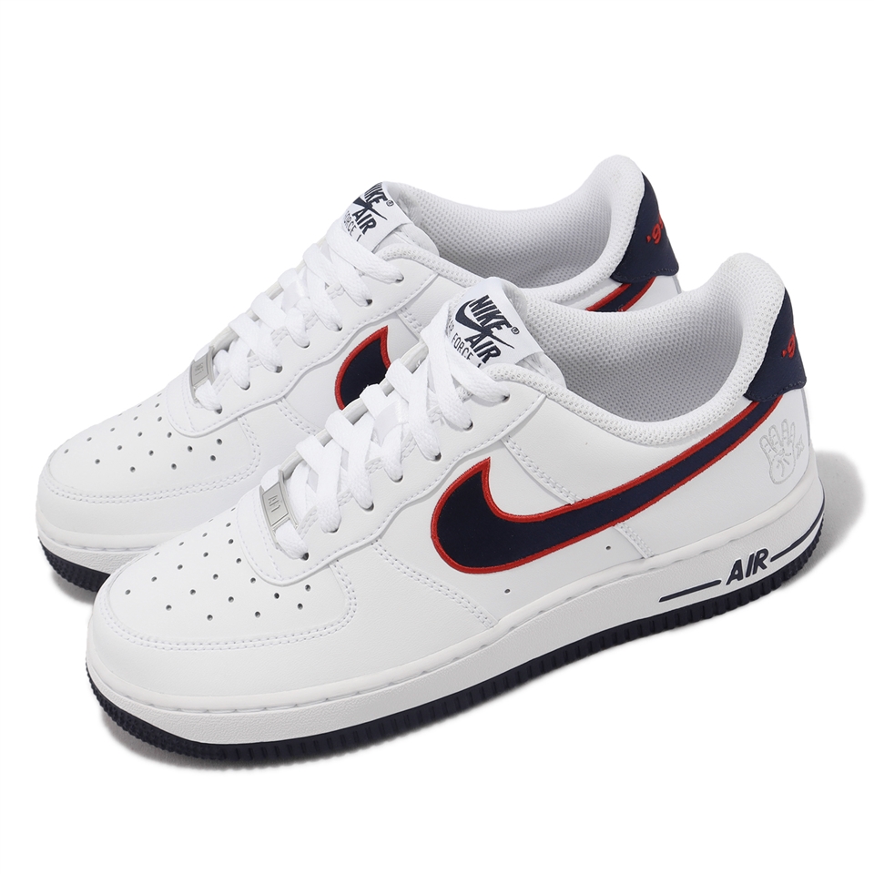 Nike 休閒鞋Wmns Air Force 1 07 REC 女鞋白休斯敦彗星隊四連冠AF1