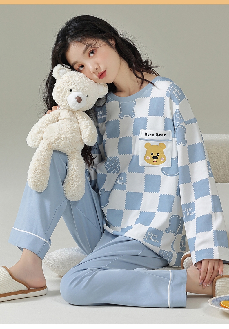 ighthtLight  BearLight HopeLight