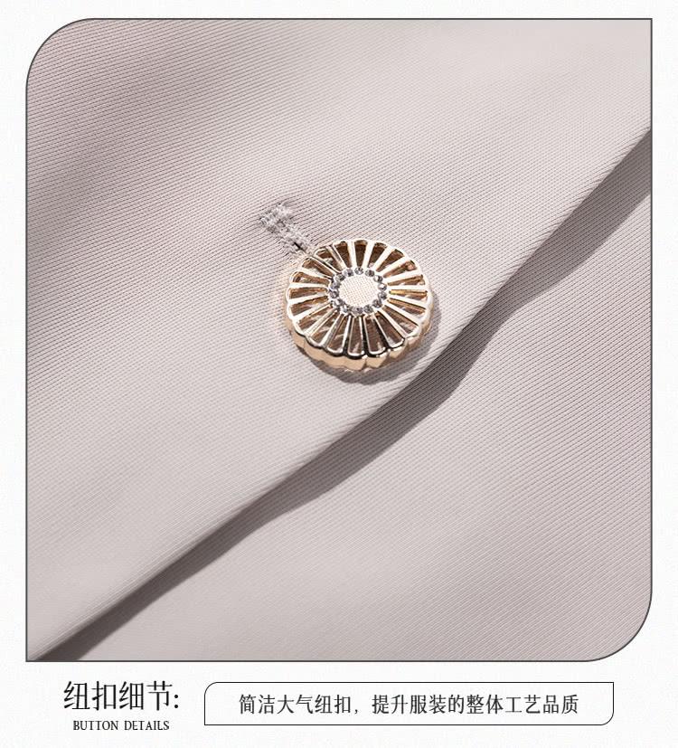 纽扣细节 简洁大气纽扣,提升服装的整体工艺品质 