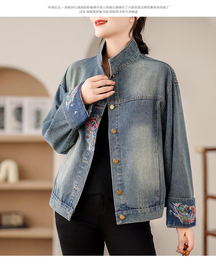 纤指红尘一世轮回已成殇轻轻地弹开身上的烟尘谁倾尽了天涯的思念那些繁华哀伤成了 过往 独留我原地寻找轻轻找寻昔日的痕迹 