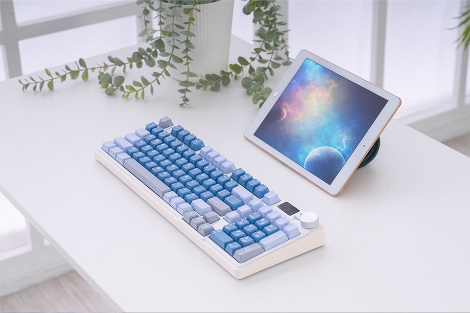 KEYIR37C_01.jpg