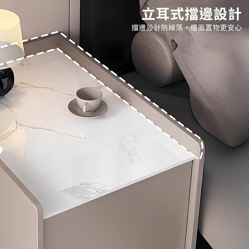 立耳式擋邊設計 擋邊設計防掉落,檯面置物更安心 