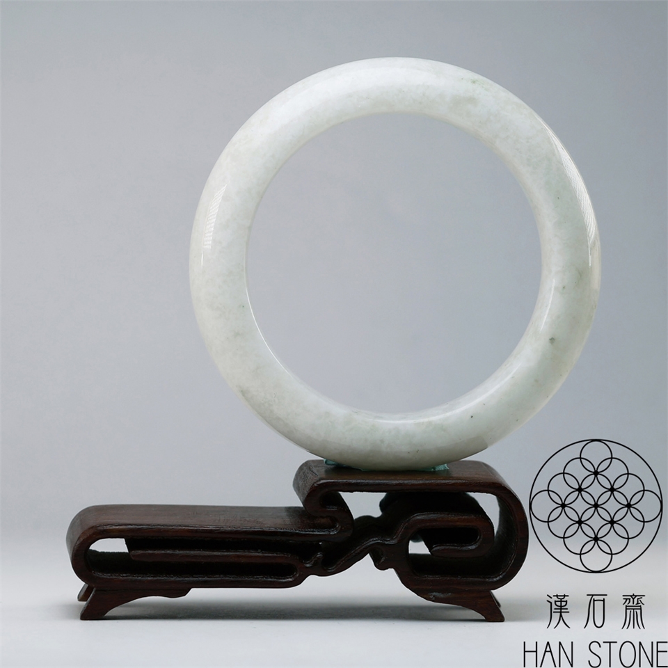 漢石齋】天然翡翠A貨手鐲玉鐲白翡種飄花(手圍17.1/版寬14.8mm