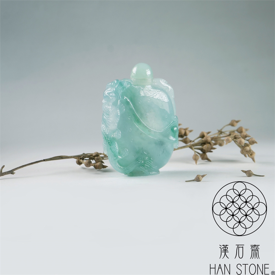 漢石齋】天然翡翠A貨龍蝙吉祥耳鼻煙壺冰糯種藍水飄花(35*50*13mm)|擺件