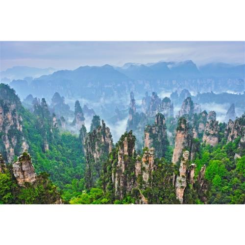 張家界旅遊｜限量專案優惠｜張家界天門山.鳳凰芙蓉雙古鎮.贈送魅力湘西秀.VIP三排座椅.文化參訪8日_25CNCZWUH2