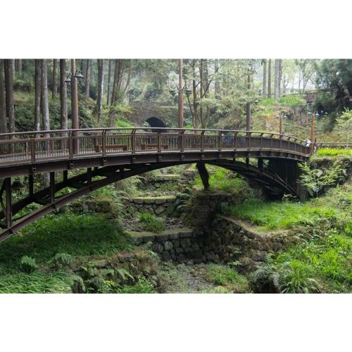 嘉義旅遊｜99購物節｜免小費｜鹿港老街漫遊.全台唯一復古扇形車庫.阿里山風情.歐風佐登妮絲二日｜高雄台南出發_26KHHCYI62