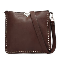 VALENTINO 經典Rockstud系列金色鉚釘造型羊皮穿釦斜背包(咖啡)GWB00665-C30-COFFE