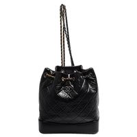 CHANEL 經典GABRIELLE系列菱格小牛皮霧銀金屬雙C LOGO雙色鍊帶肩背/後背包(中-黑)