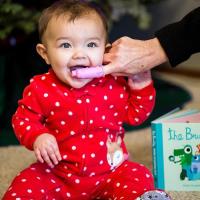 美國the Brushies手指玩偶造型牙刷套組-豬小妹