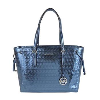 MICHAEL KORS VOYAGER金屬菱格托特包(中/鋼藍)