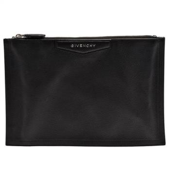 GIVENCHY 經典Antigona系列金屬字母浮雕LOGO山羊皮手拿包(中-黑色)