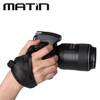 韓國品牌馬田Matin單眼相機手腕帶M-7362(黑色;小底座)適可翻轉LCD螢幕