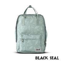 BLACK SEAL 聯名8848系列-多隔層休閒小方型後背包-嫩綠 BS83008