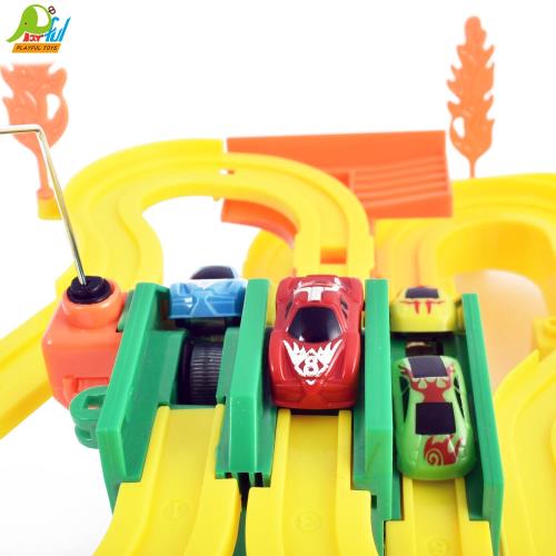 【Playful Toys 頑玩具】軌道賽車場(極速競賽 超級賽車軌道組 三層立體旋轉電動軌道車組)