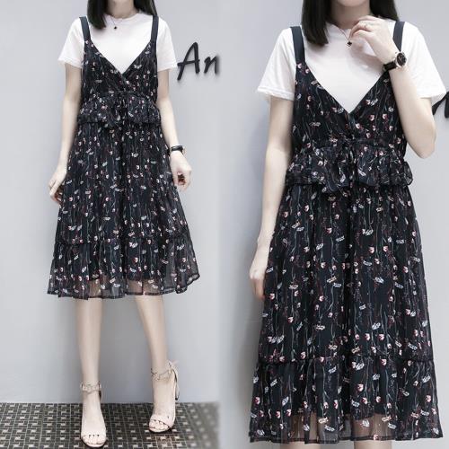 韓國KW  輕美學心情飛揚碎花兩件套套裝