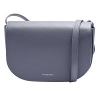 BALENCIAGA 經典Ville Day系列品牌字母烙印粒面小牛皮翻蓋肩/斜背馬鞍包(小-珍珠灰)