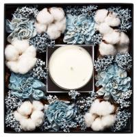Hung design gift -進口水藍色乾燥花桌上型禮盒(內含薰衣草精油蠟燭330g裝)(內含高級黑色大禮物袋)