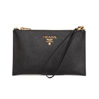 PRADA 防刮皮革浮雕金屬LOGO小型手提手拿萬用包(黑)