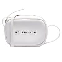 BALENCIAGA 經典EVERYDAY系列品牌字母烙印小牛皮相機斜背包(白-XS)
