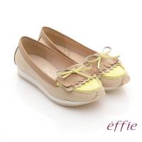 effie 軟芯系列 全真皮流蘇軟墊平底休閒鞋- 卡其