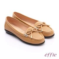 effie 舒適通勤 柔軟牛皮沖孔奈米休閒鞋- 卡其