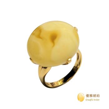 優雅琥珀 時尚四爪鑲 優美蜜蠟戒指