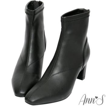 Ann’S充滿自信-美型貼腿剪裁方頭扁跟短靴-黑