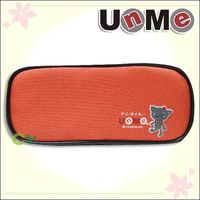 任-UnMe 素系側風筆袋 / 磚紅色