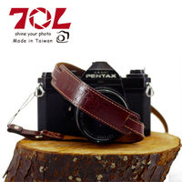70L SWL1216 COLOR STRAP 真皮彩色相機背帶(杏茶金褐)