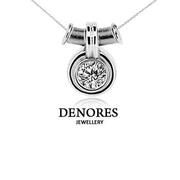 DENORES 閃亮0.30克拉八心八箭美鑽項鍊