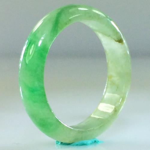 緬甸天然翡翠A貨 冰種帶正陽綠戒指 C707