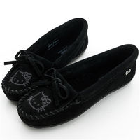 MINNETONKA KITTY聯名 黑色 莫卡辛平底鞋-600K
