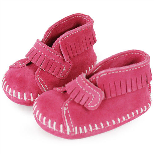 MINNETONKA 粉紅色一體成形流蘇麂皮莫卡辛 嬰兒鞋